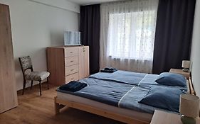Noclegi Pod Dębem